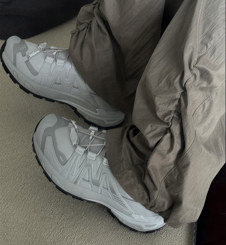 トレイルランニングシューズ レディース アウトドア快適 軽量クッション登山靴