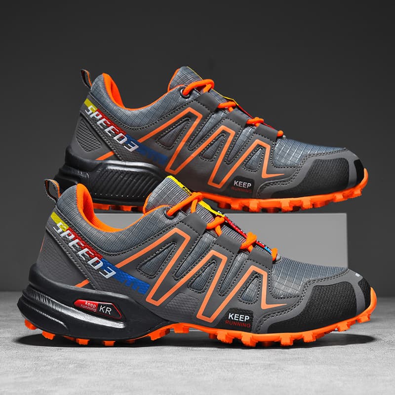 トレイルランニングシューズ 剛速登山者