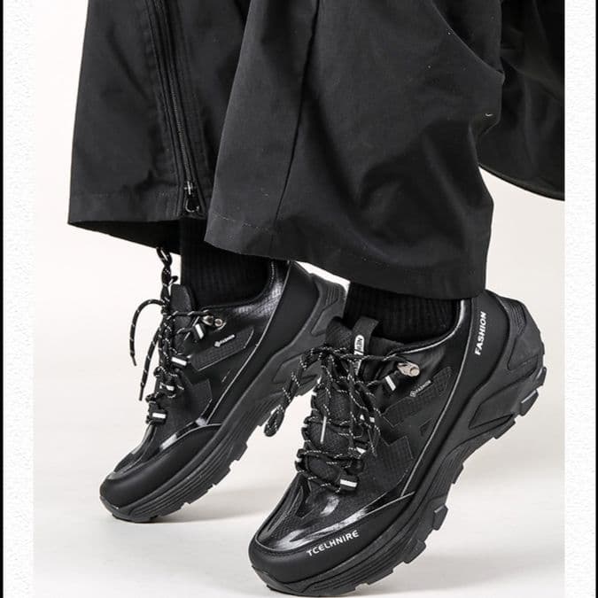 トレイルランニングシューズ 山岳征服者 プロフェッショナル