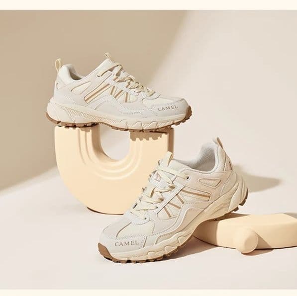 トレイルランニングシューズ 砂漠の風 歩みやすい登山靴